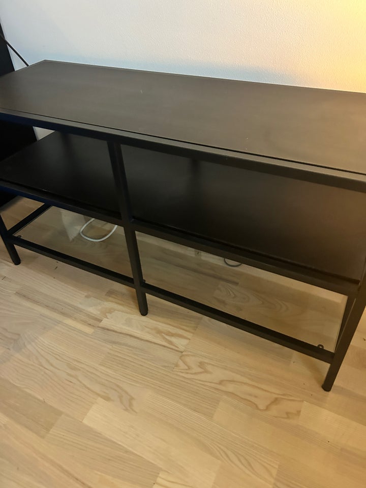 Tv bord, Ikea, b: 35 l: 100 h: 50