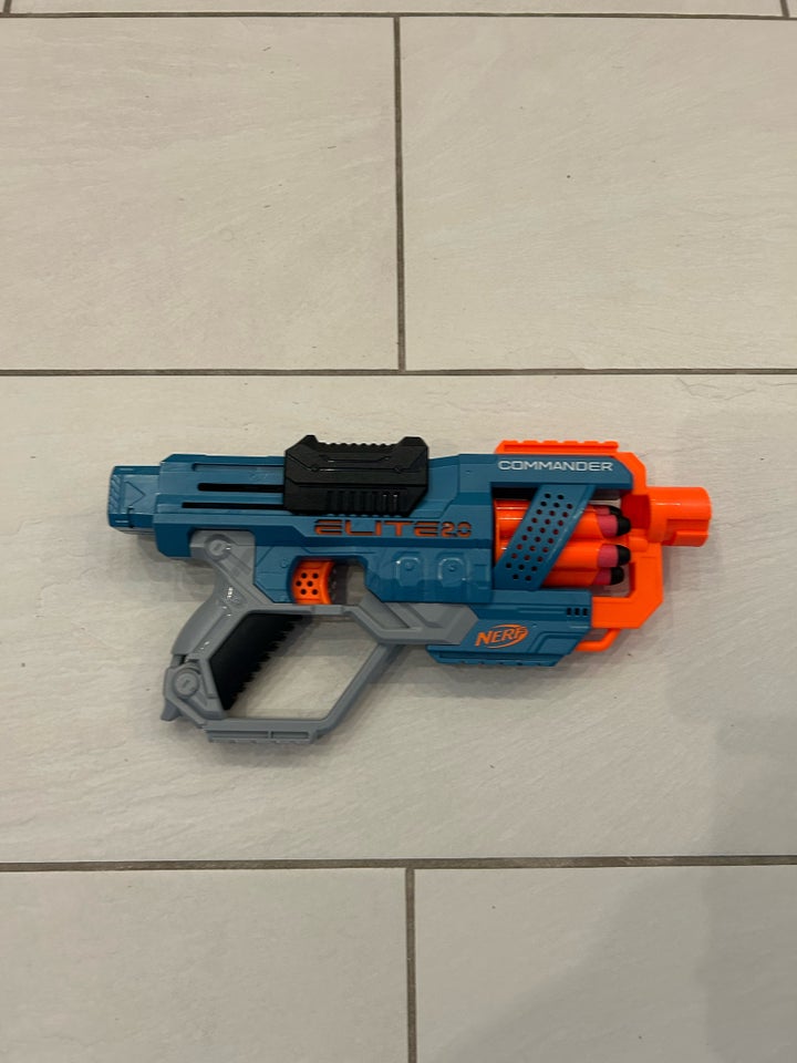 Andet legetøj, NERF COMMANDER