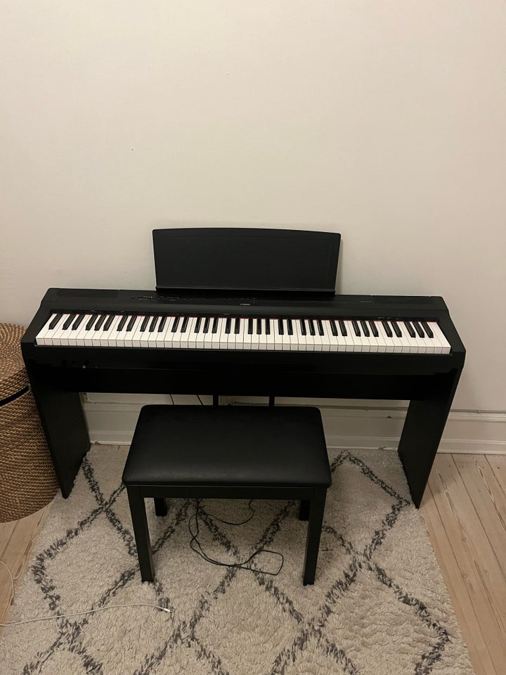 Piano, Yamaha, P-125