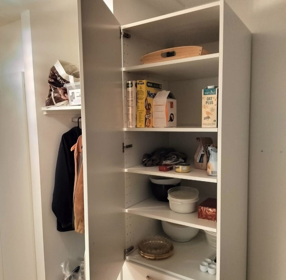 Højskab, IKEA, b: 60 d: 60 h: 220