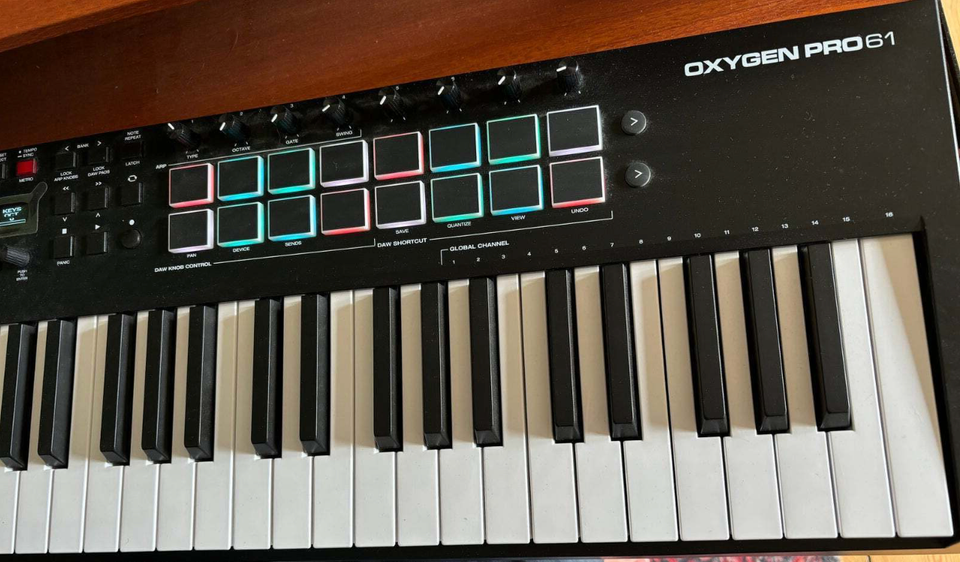 Midi keyboard, M-Audio Oxygen Pro -