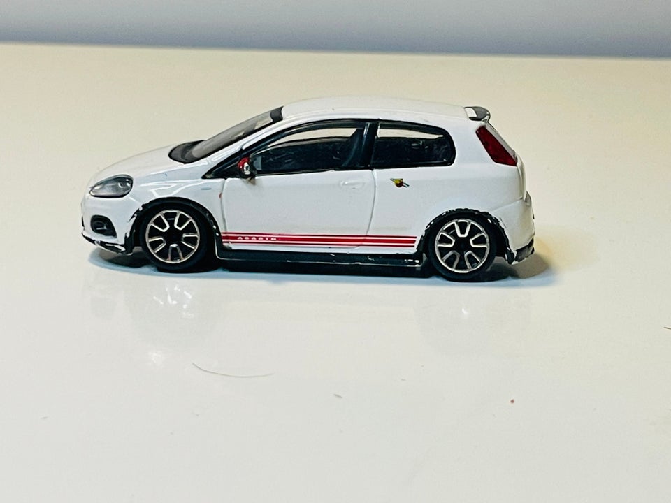 Modelbil, Bburago Fiat Abarth