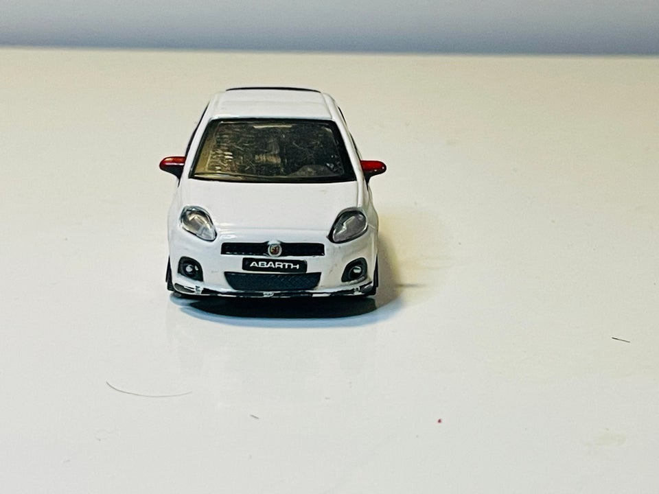 Modelbil, Bburago Fiat Abarth