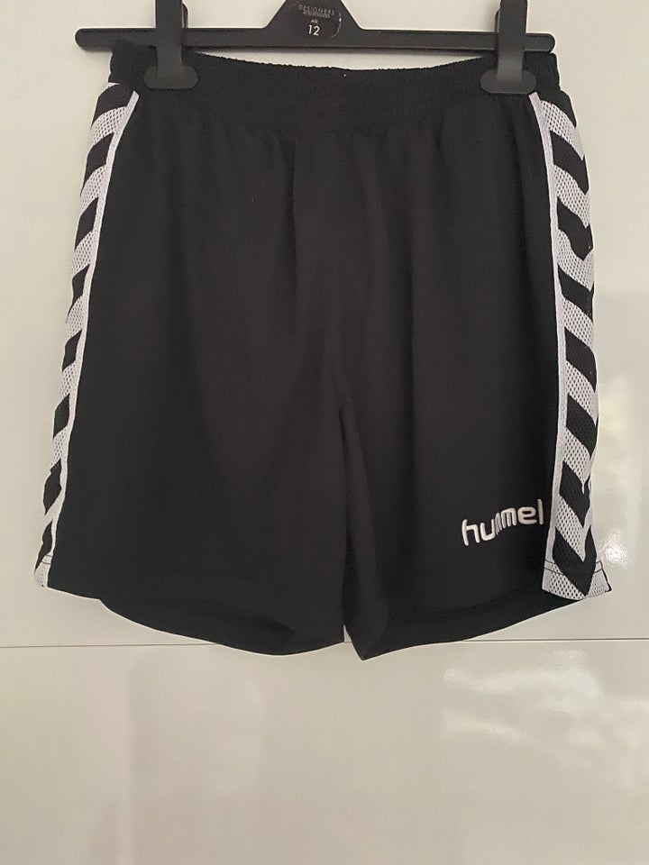 Shorts Hummel str S