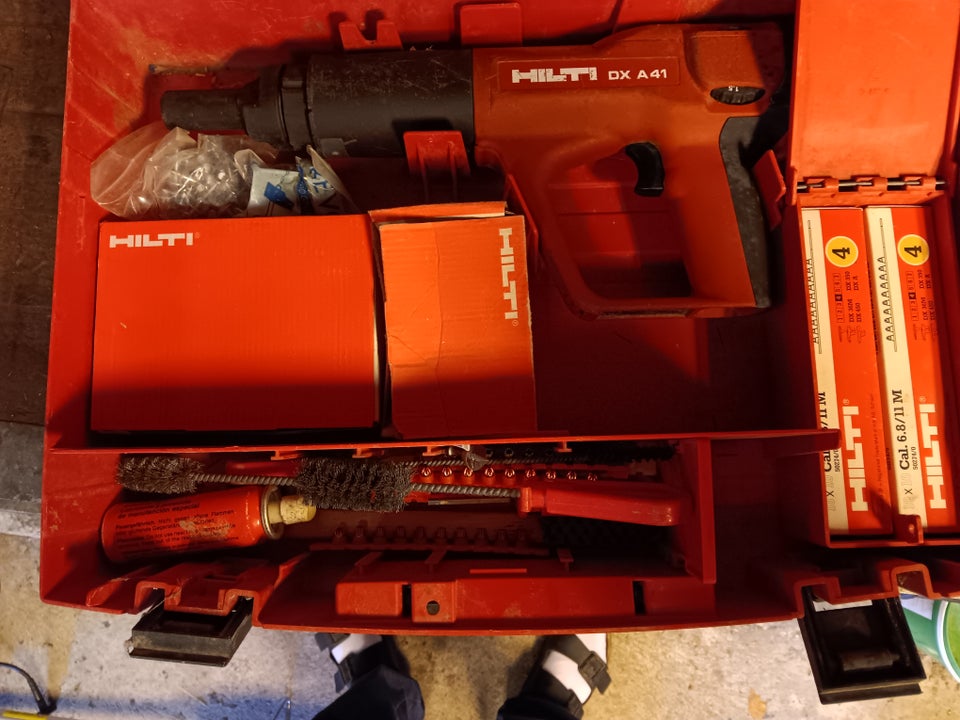 Sømpistol, Hilti