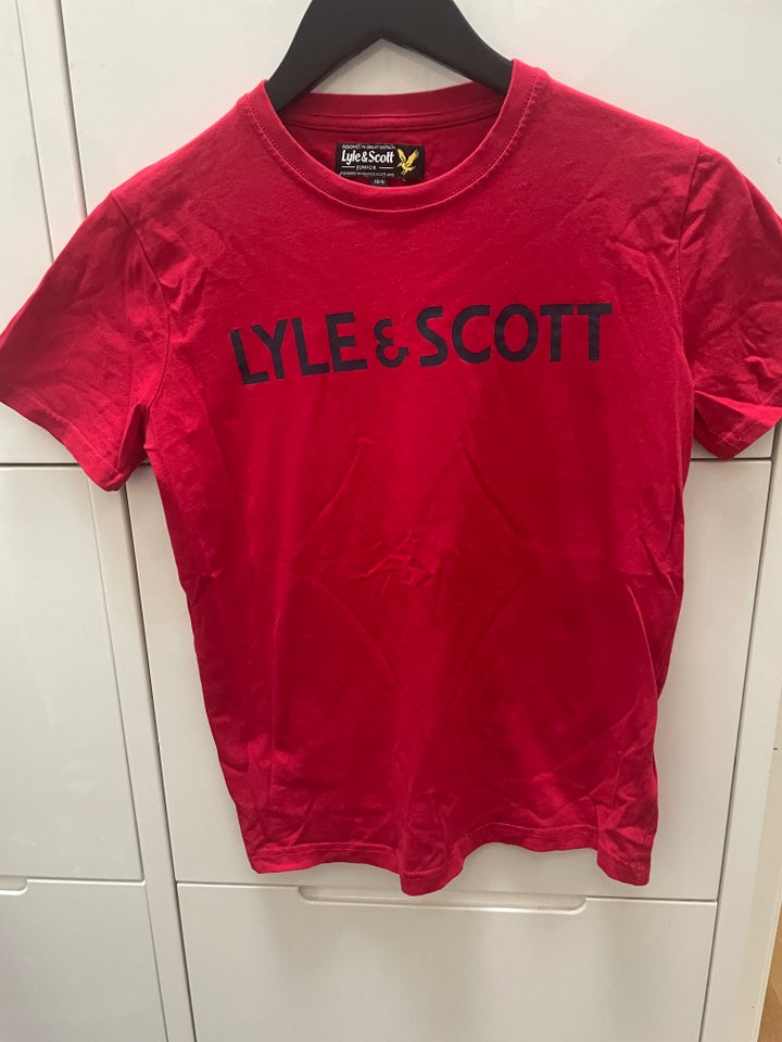 T-shirt, T shirt, Lyle and scott