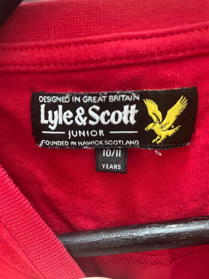 T-shirt, T shirt, Lyle and scott