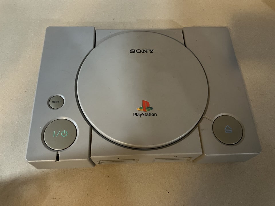 Playstation 1, God