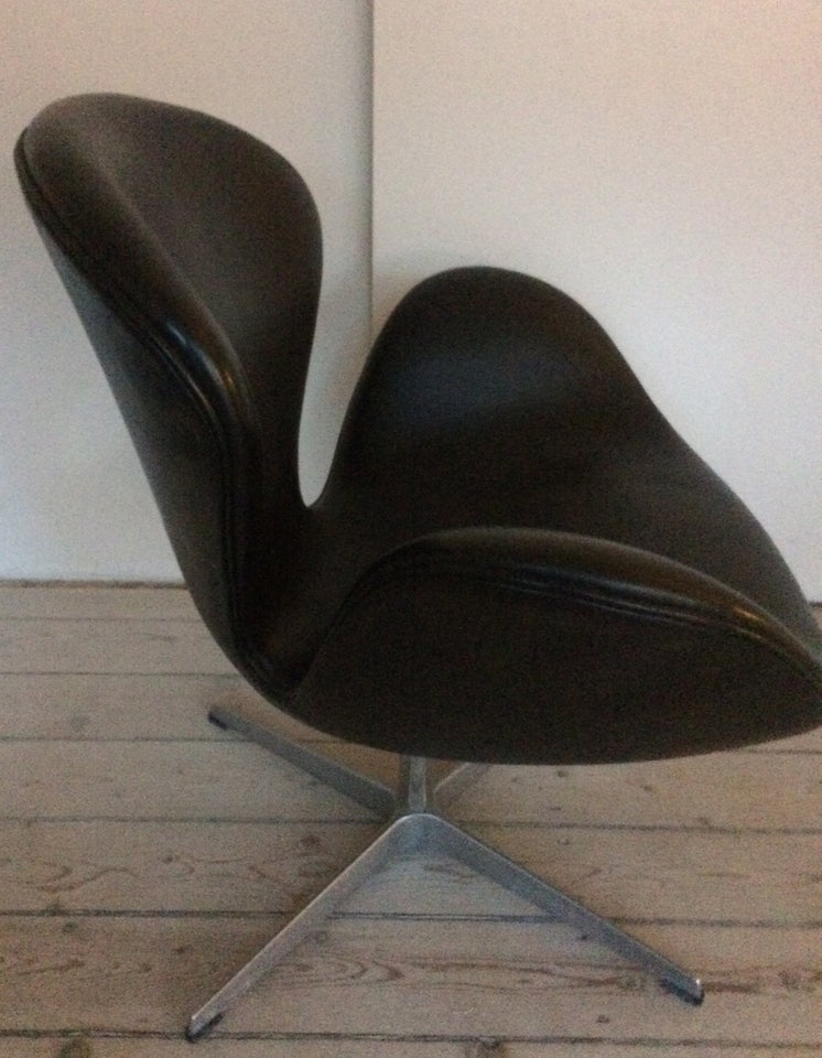 Arne Jacobsen Svanen Fritz