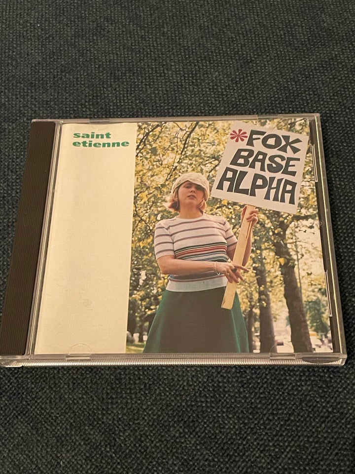 Saint Etienne: Fox Base Alpha,