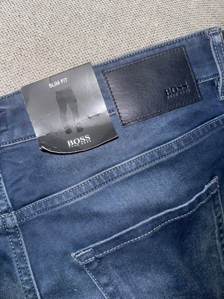 Jeans, Hugo Boss, str. 33