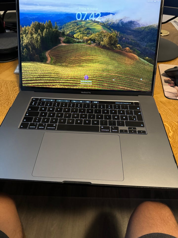 MacBook Pro A2141 23 GHz