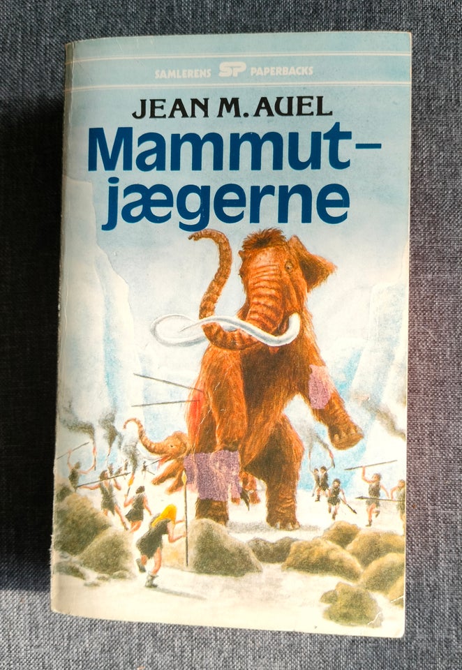 Mammutjægerne, Jean M Auel, genre: