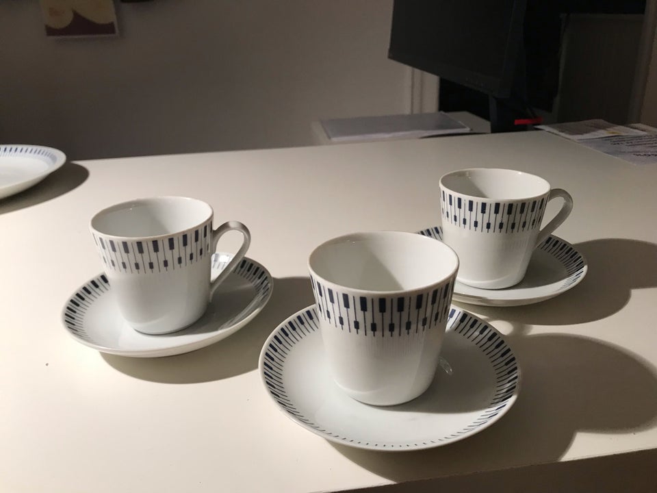 Porcelæn, Kaffestel, Lyngby