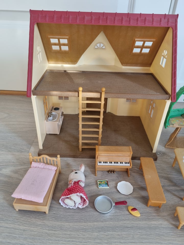 Sylvanian, Dukkehus og tilbehør og