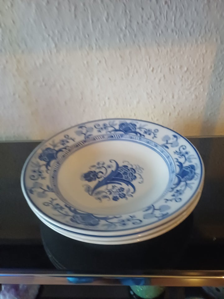 Porcelæn, 3 dybe tallerkener,