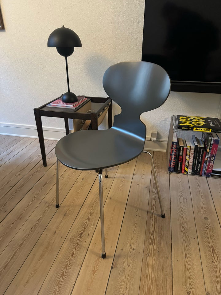 Arne Jacobsen, Myren, Stol