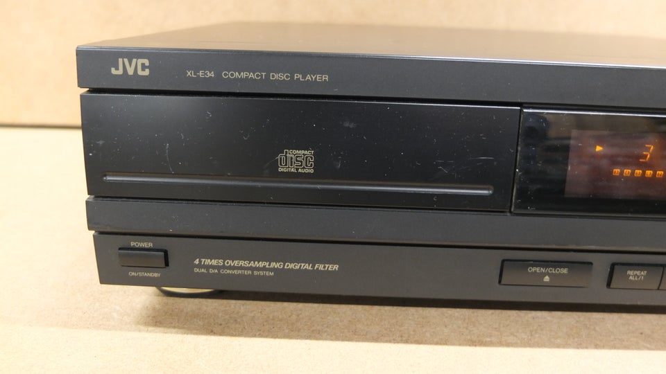 CD afspiller, JVC, XL-E34