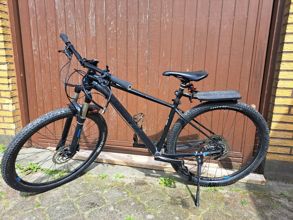 Cannondale Trail 5 hardtail 275