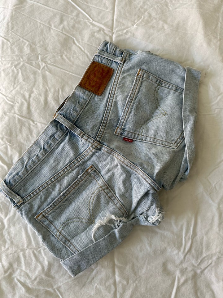 Shorts, Levi’s, str. 25