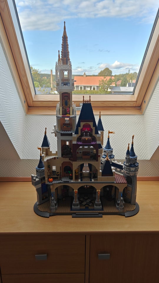 Lego Castle, Lego slot 71040