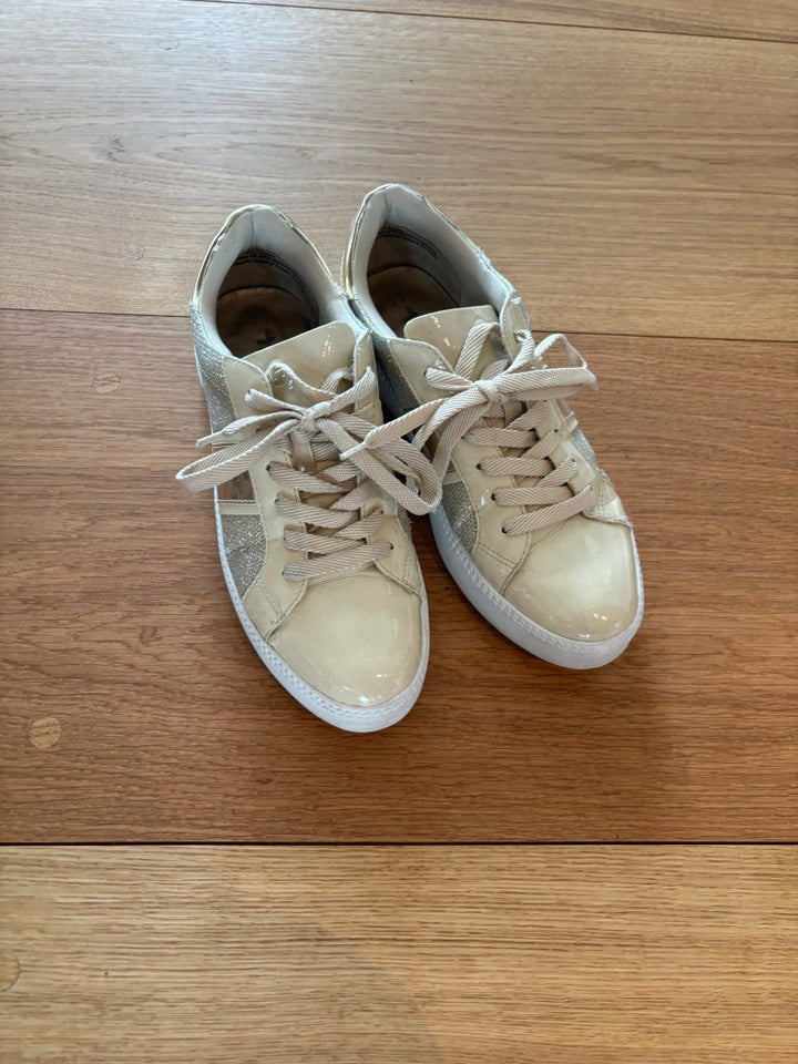 Sneakers, str. 39, Tamaris