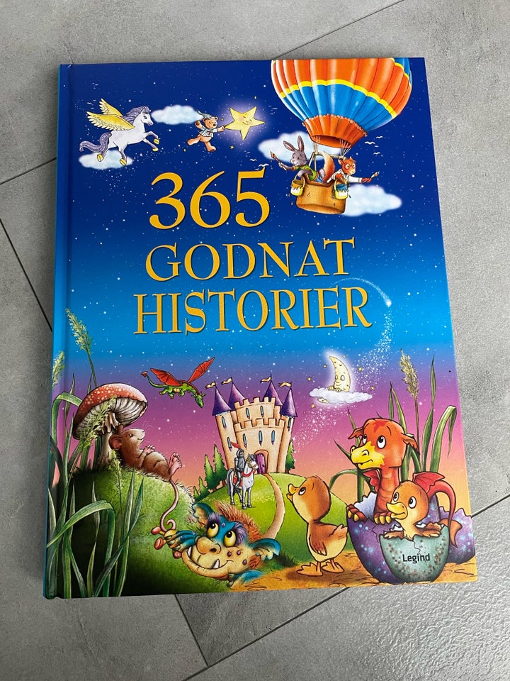 365 godnat historier, .