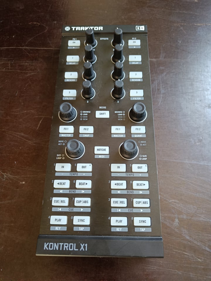 Traktor Kontrol X1