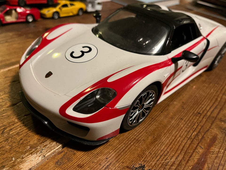 Modelbil, Porsche 98 Spyder, skala