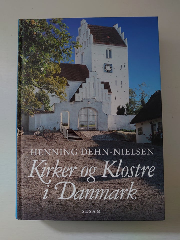 Kirker og klostre i Danmark,