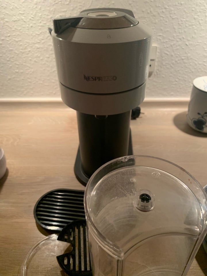 Nespresso Maskine, Nespresso