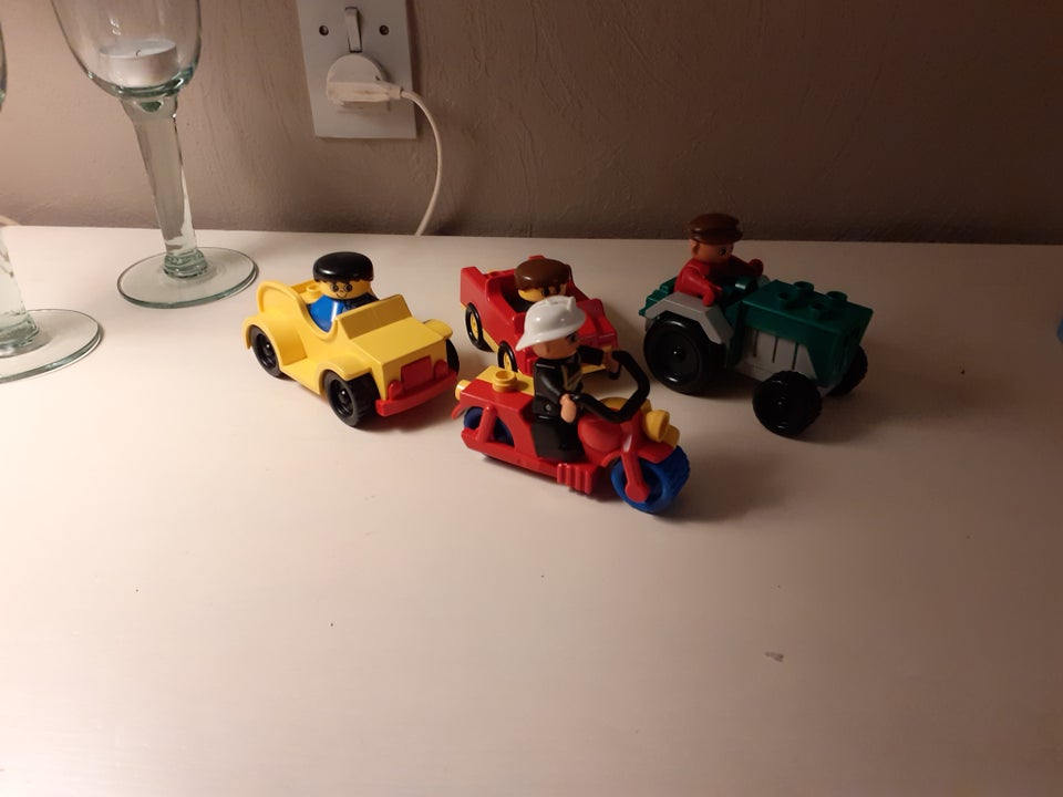 Lego Duplo, Forskelige