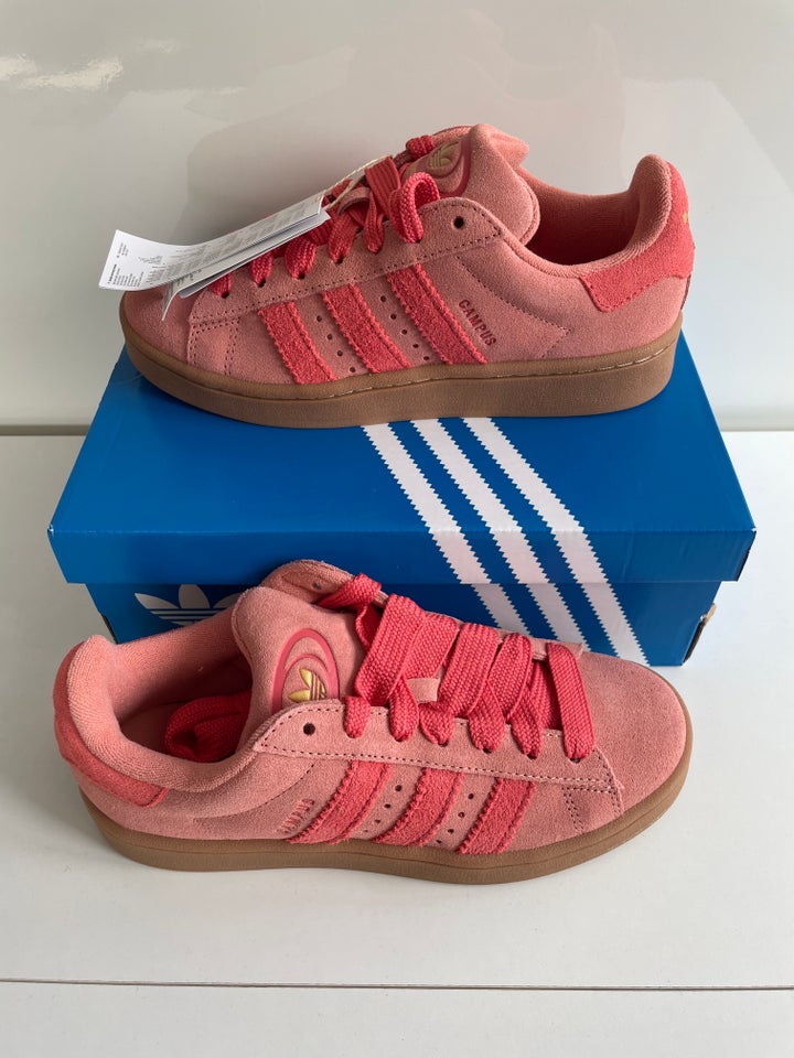 Sneakers str 38 Adidas