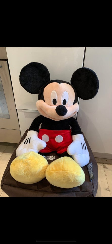 Kæmpe Mickey Mouse , Disney