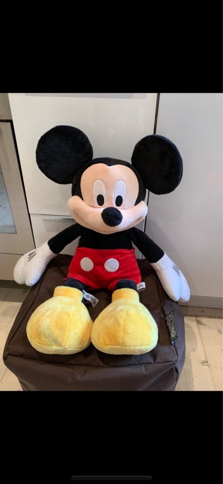 Kæmpe Mickey Mouse , Disney