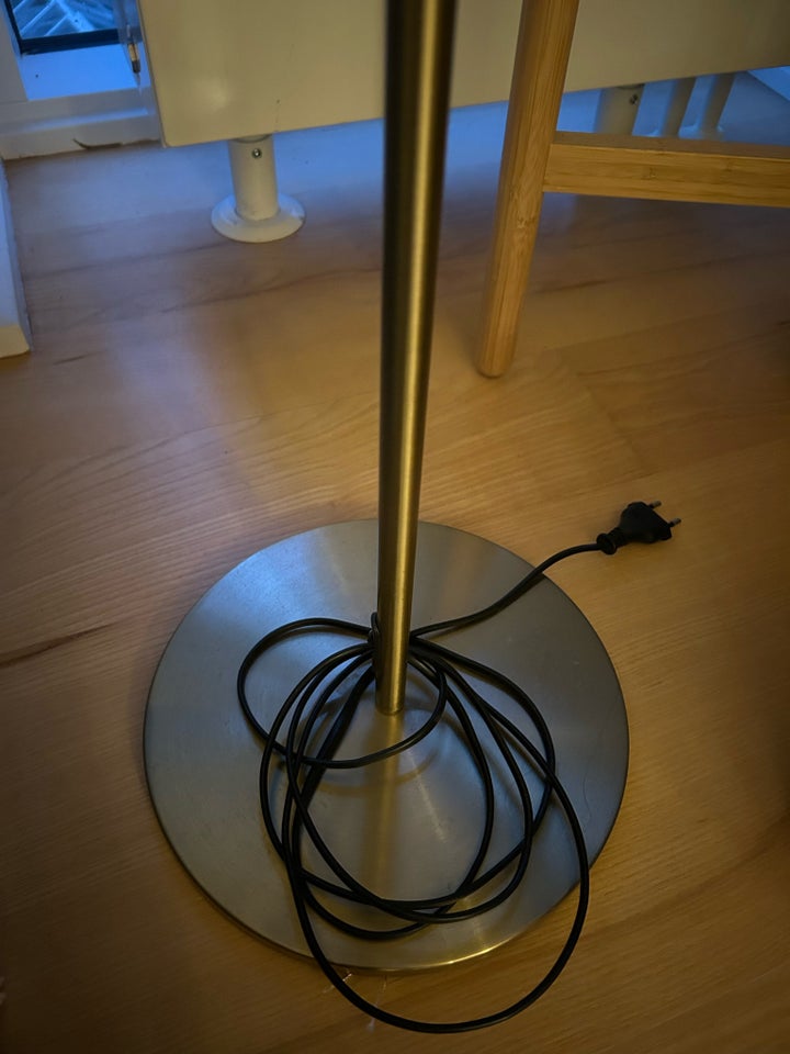 Gulvlampe, IKEA Nymo lampskæm med