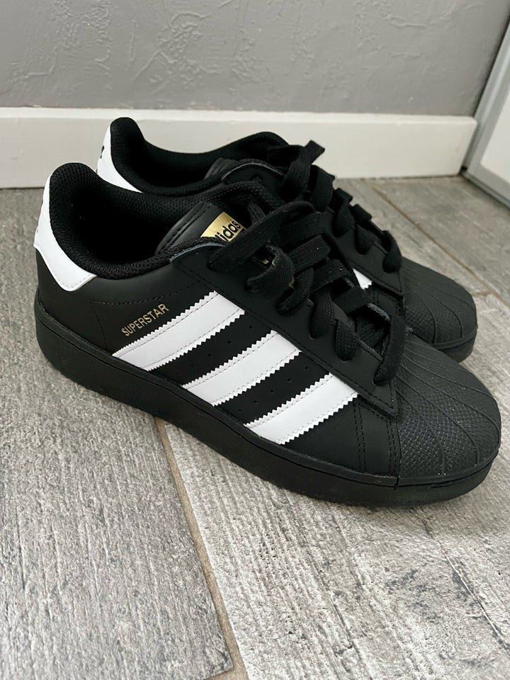 Sneakers, str. 39, Adidas