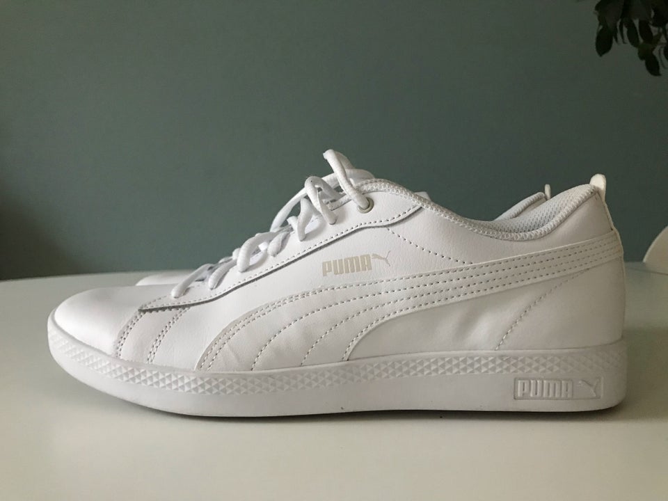 Sneakers, Puma Smash, str. 42