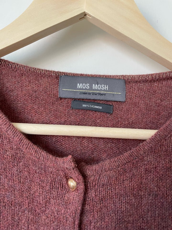 Cardigan, Mos mosh , str. 40