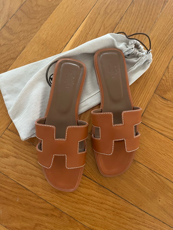 Sandaler, str. 36, Hermes