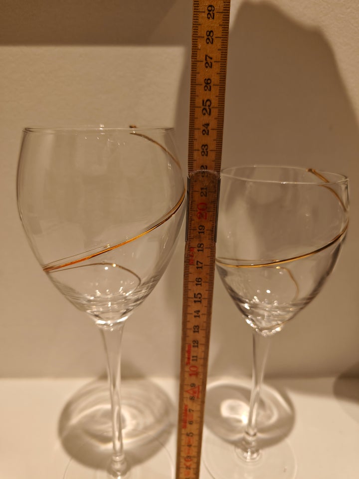 Glas Vinglas Ukendt