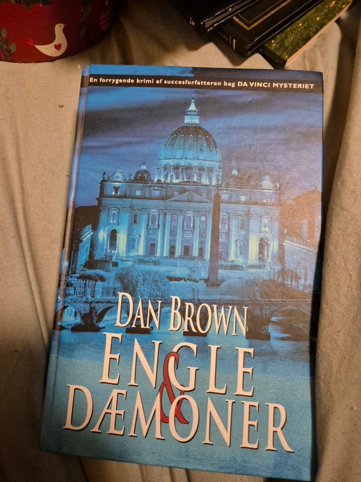 Et godt tilbud, Dan Brown,