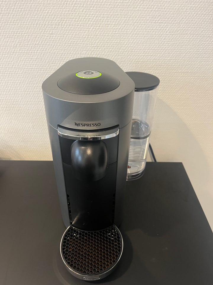 Nespresso Vertuo Plus Deluxe