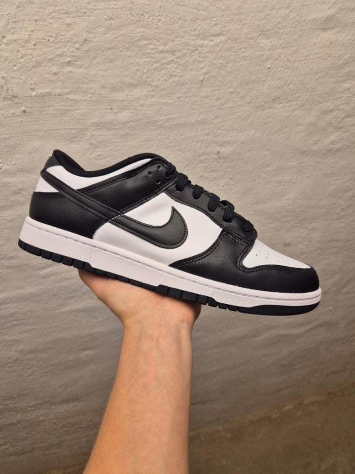 Sneakers, Nike Dunk Low Panda /