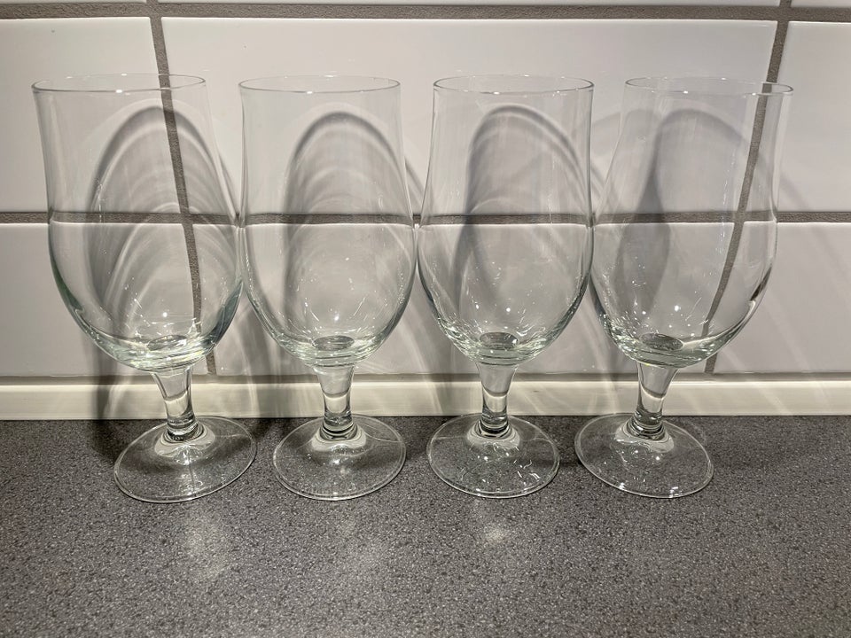 Glas, 4 stk. Ølglas på stilk 37 cl