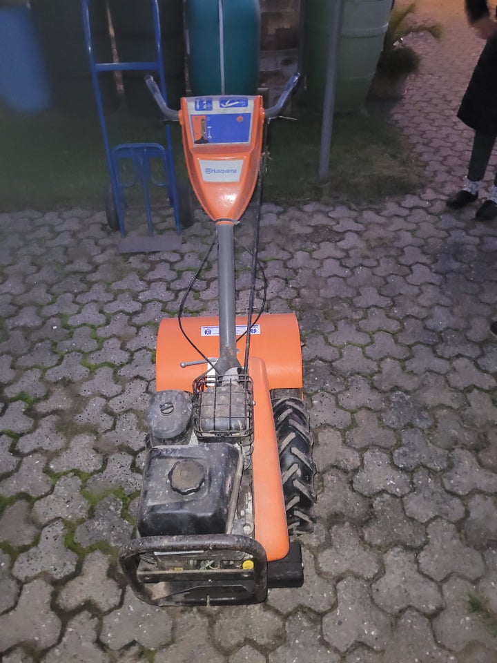 Husqvarna crt51 fræser med plov,