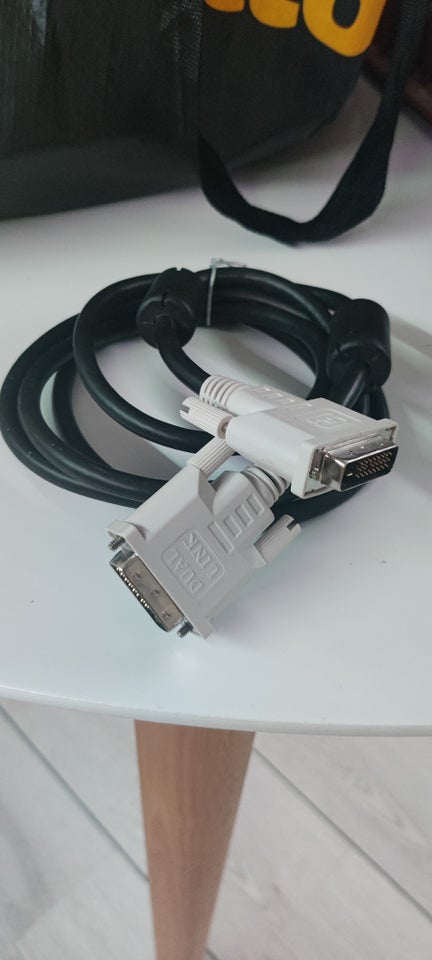 DVI 1 meter m