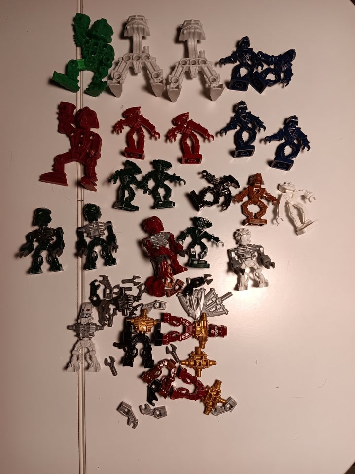 Lego Bionicle, Mini figurer