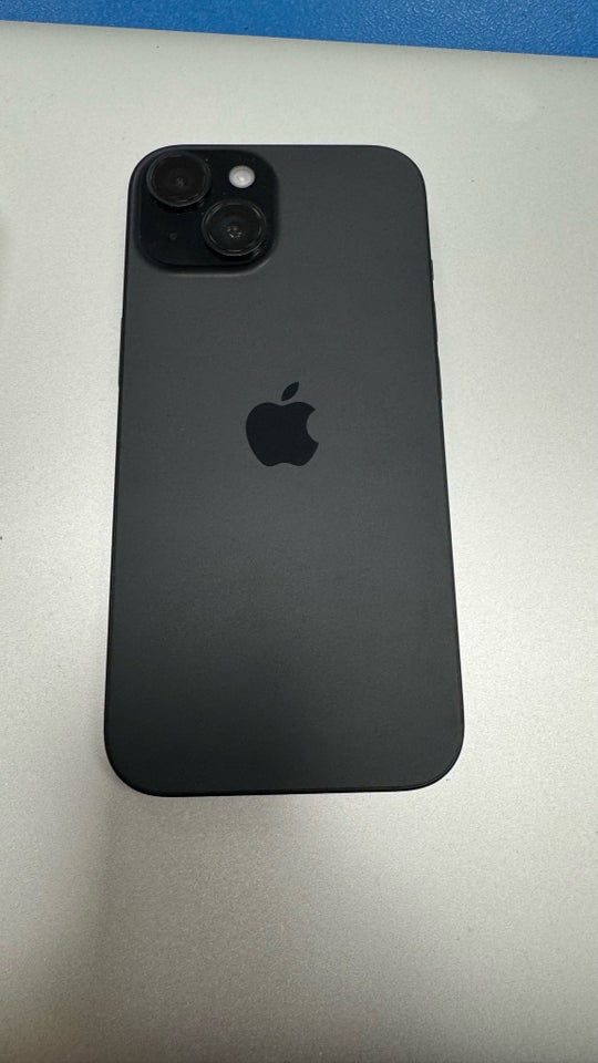 Til salg: Ny iPhone 15 (138...