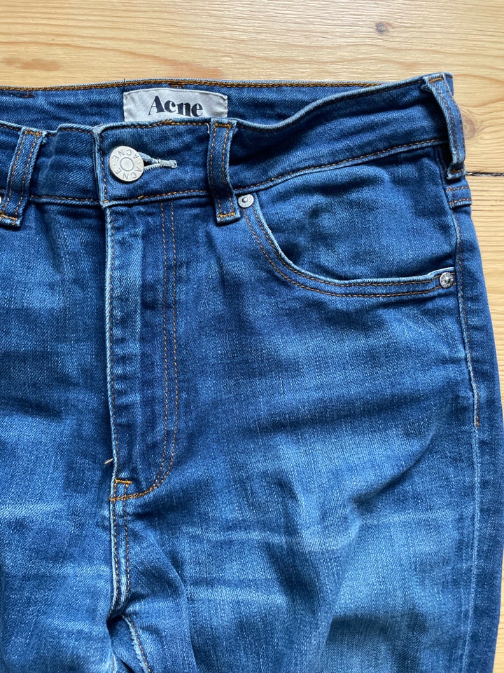 Jeans, Acne, str. 28